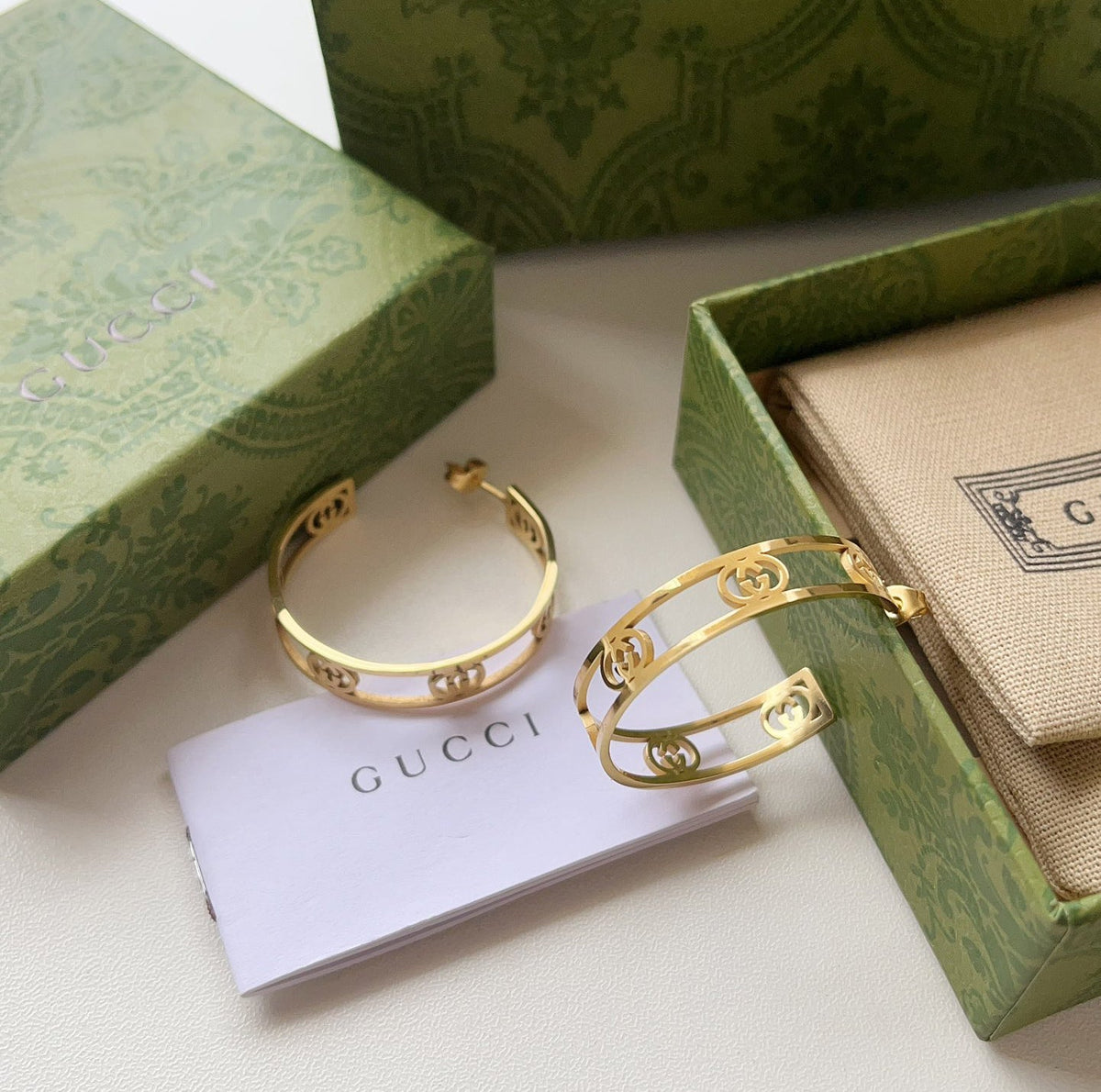 Hollow round earrings mysite