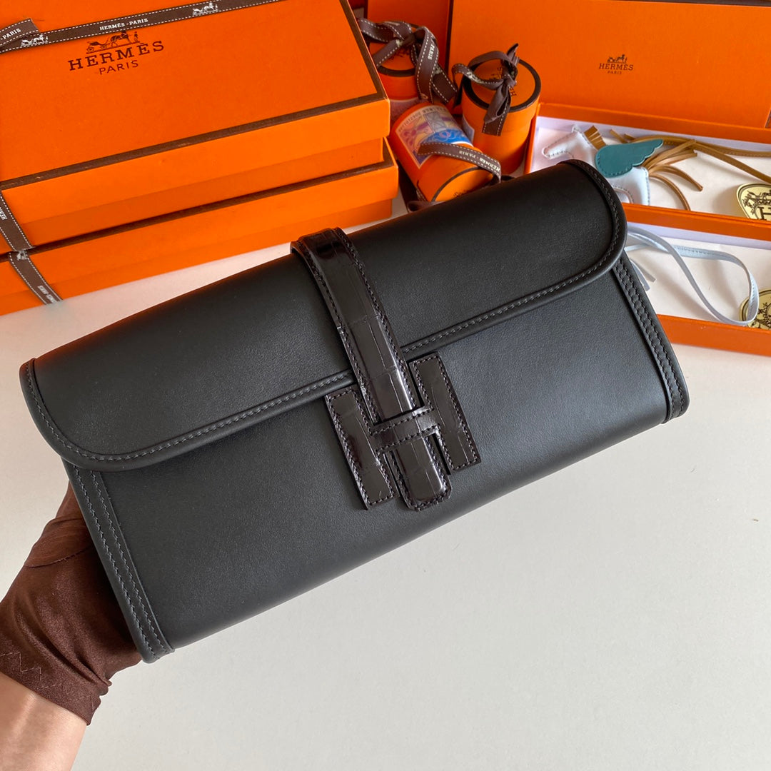 JIGE ELAN 29 CLUTCH IN BLACK CALFSKIN WITH LIZARD SKIN