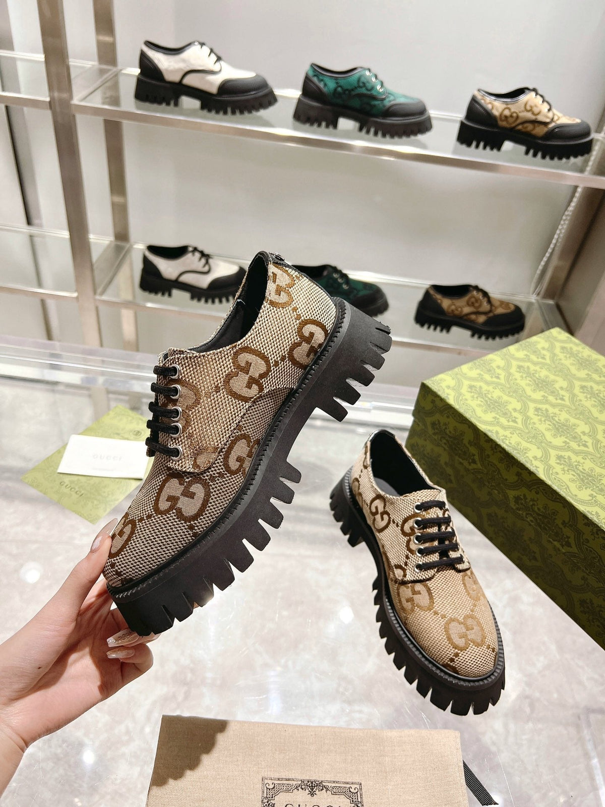 GUCCI 26S LACE-UP SHOES IN BEIGE GG CANVAS STYLE 2