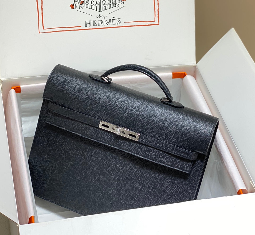 KELLY DEPECHES 38 BRIEFCASE IN BLACK TOGO CALFSKIN SILVER HARDWARE