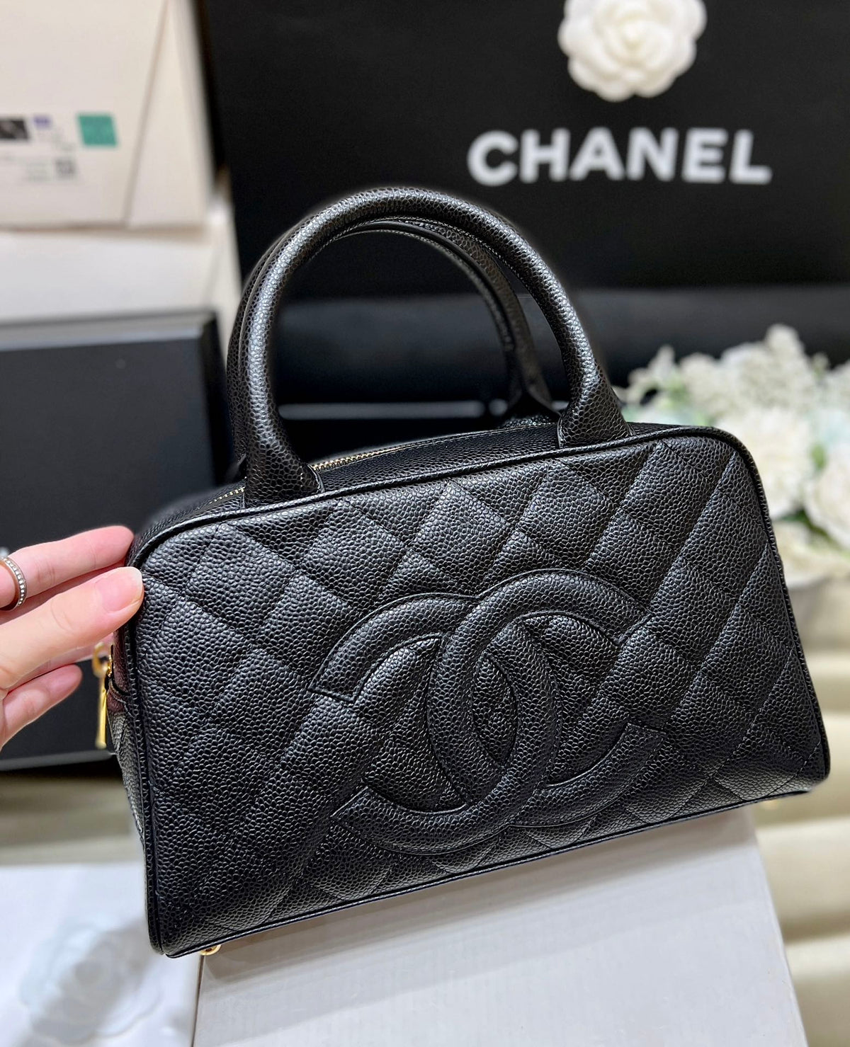 25S CHANEL QUILTED CAVIAR BOWLING BAG 27 IN BLACK CALFSKIN