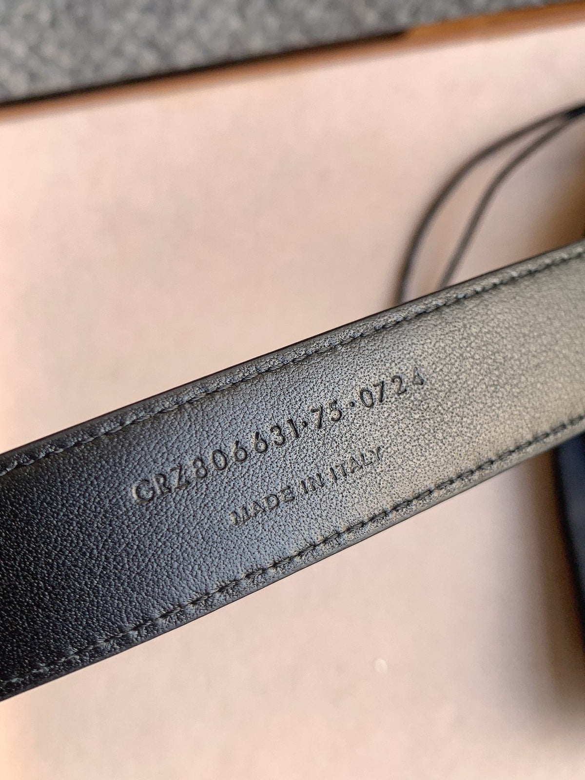 YSL 25S BELT 24 MM IN BLACK EMBOSSED CALFSKIN STYLE 3 529685 mysite