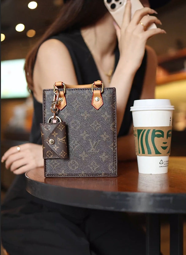 Keychain phone bag crafted by a celebrity designer mysite