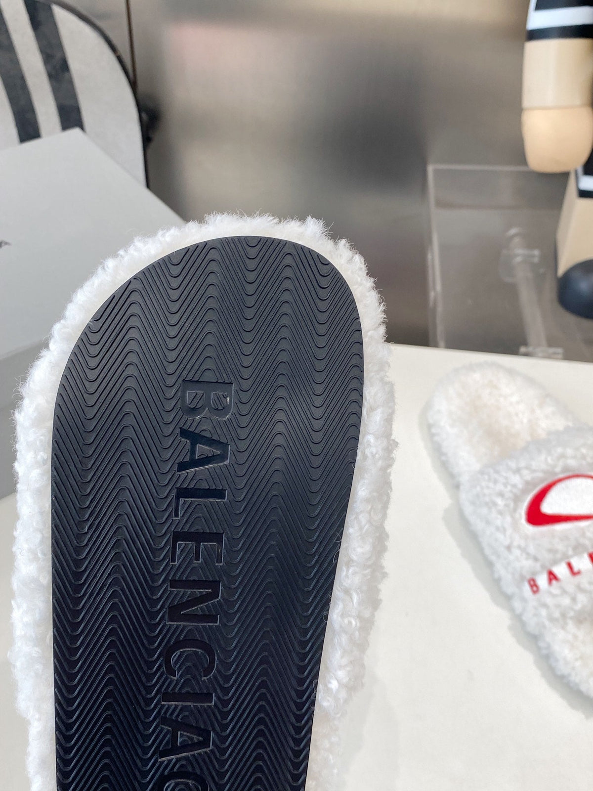 BALENCIAGA 25S FLAT SLIPPERS IN WHITE WOOL