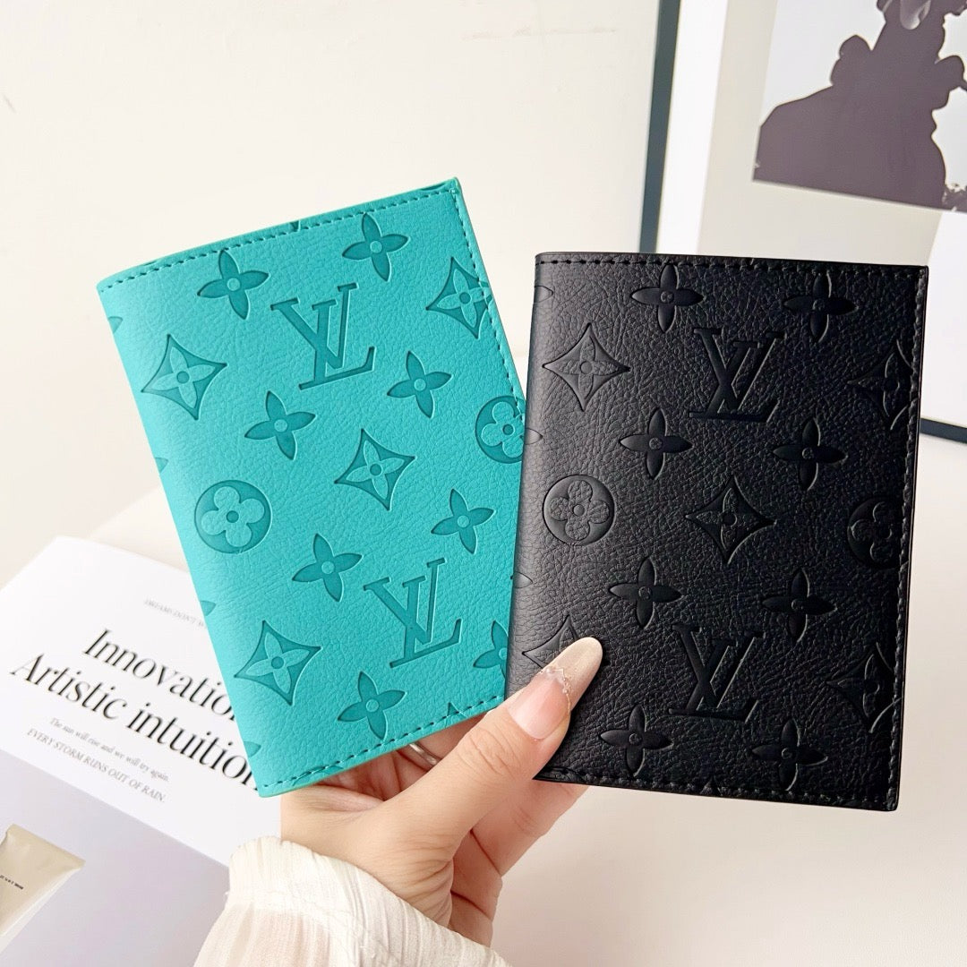 A Must-Have for Travel! Stylish Passport Holder