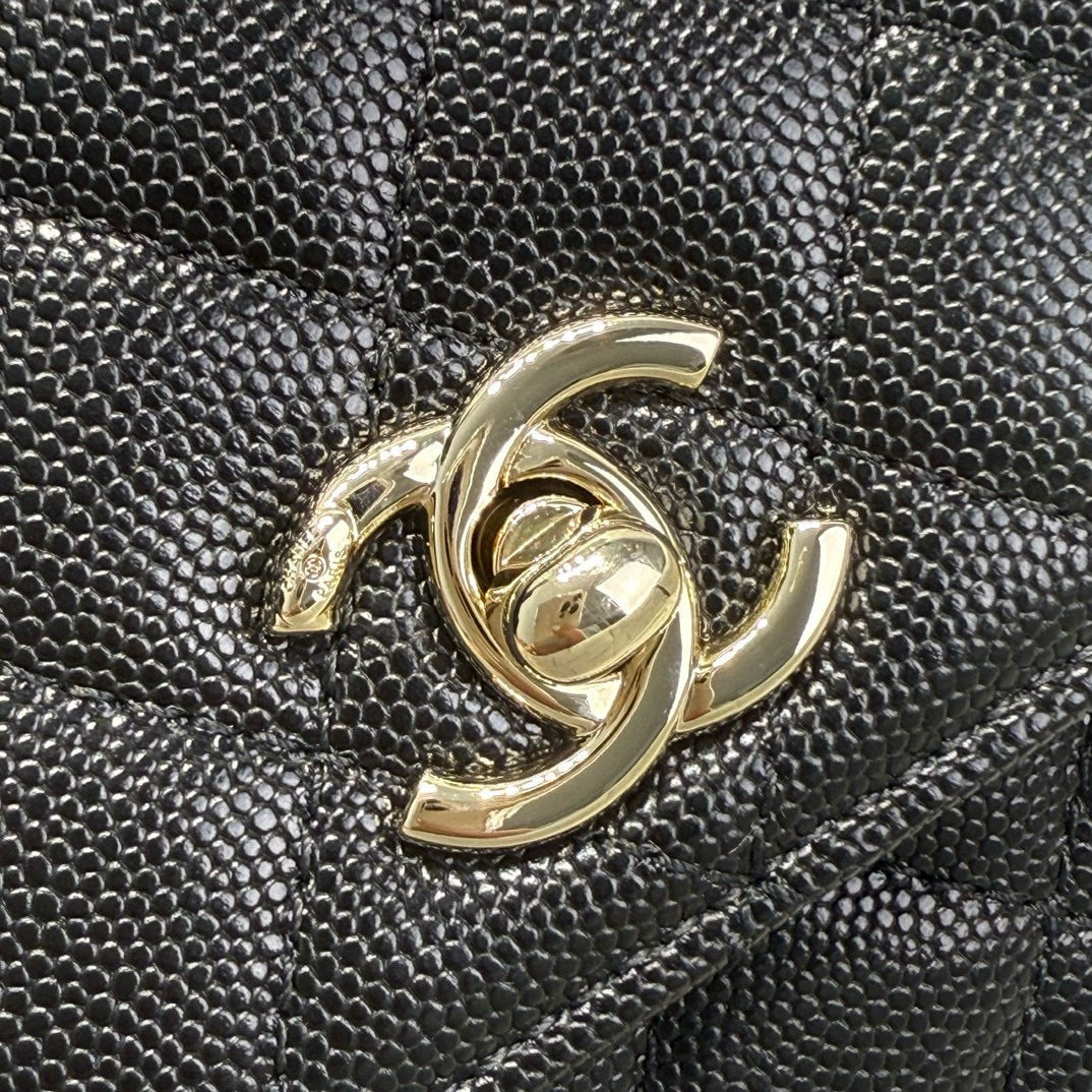 MINI FLAP BAG 14 IN BLACK GRAINED CALFSKIN GOLD HARDWARE
