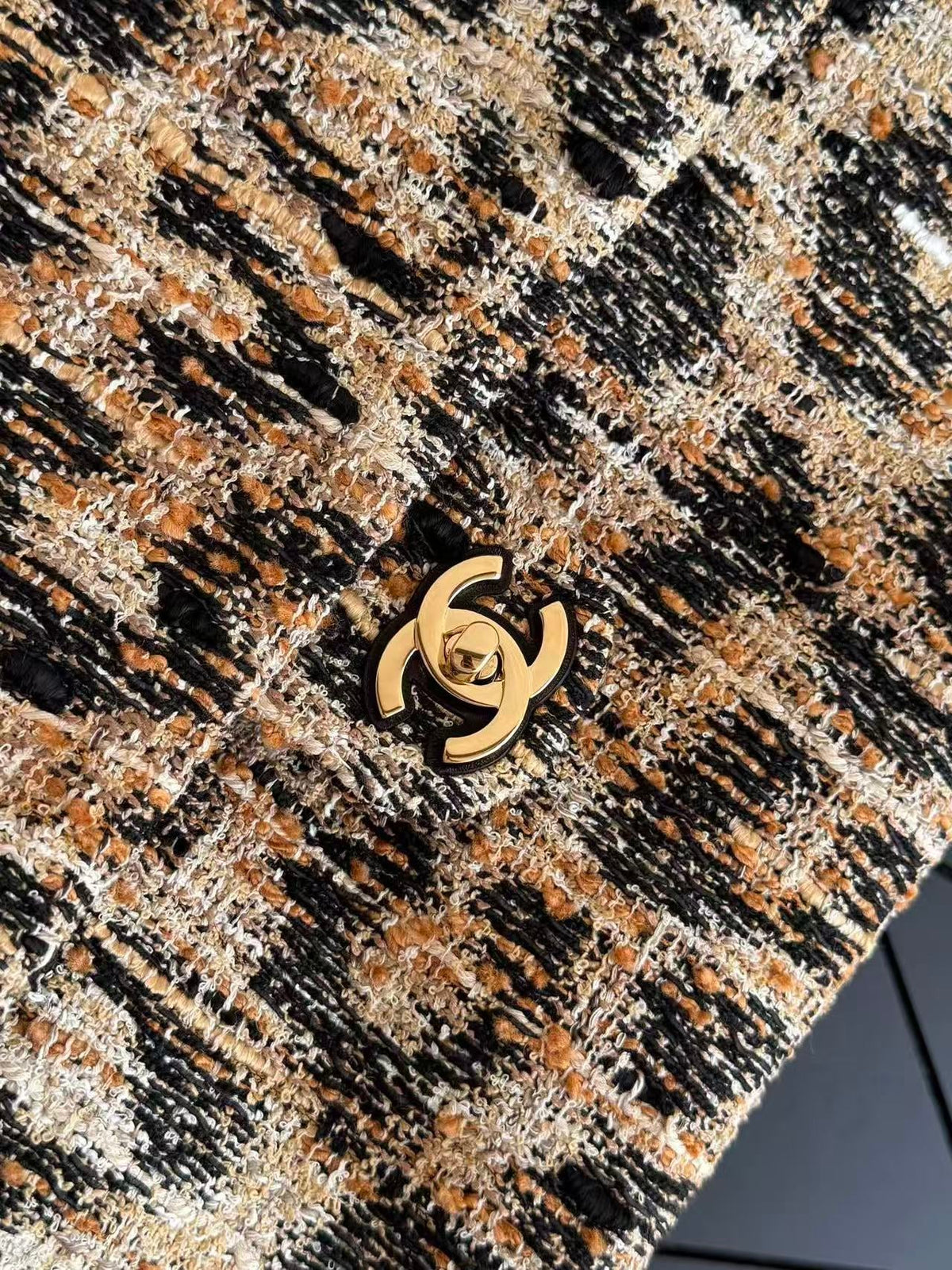 CHANEL 26S CLASSIC FLAP BAG IN LEOPARD TWEED