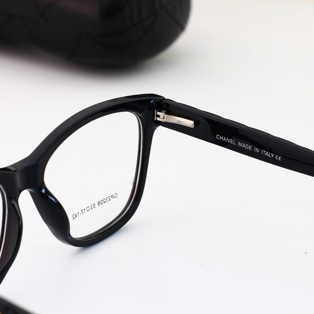 Stylish Metal Frame Glasses-s-ss