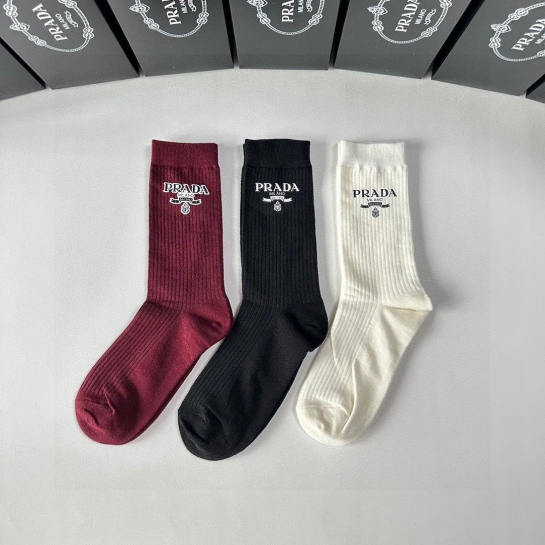 PRADA 26S CREW SOCKS 569253 (1 BOX)