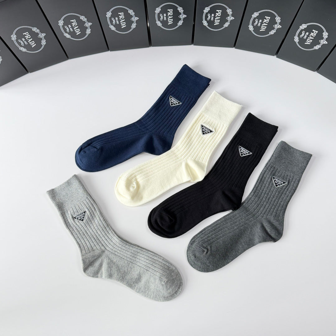 PRADA 26S CREW SOCKS 370243 (1 BOX)