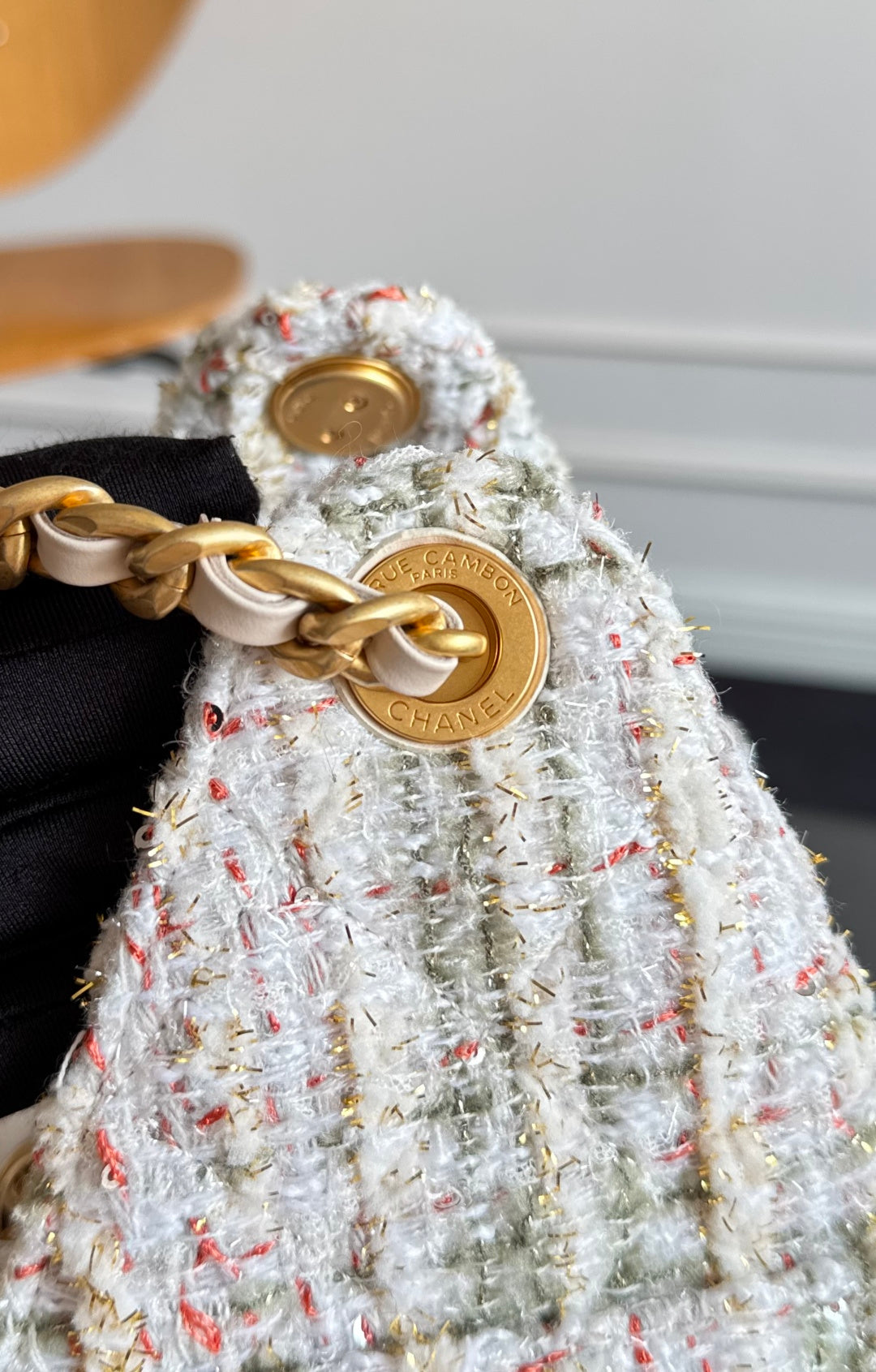 CHANEL 25S HOBO BAG 30 IN MULTICOLOR TWEED WITH GOLD HARDWARE
