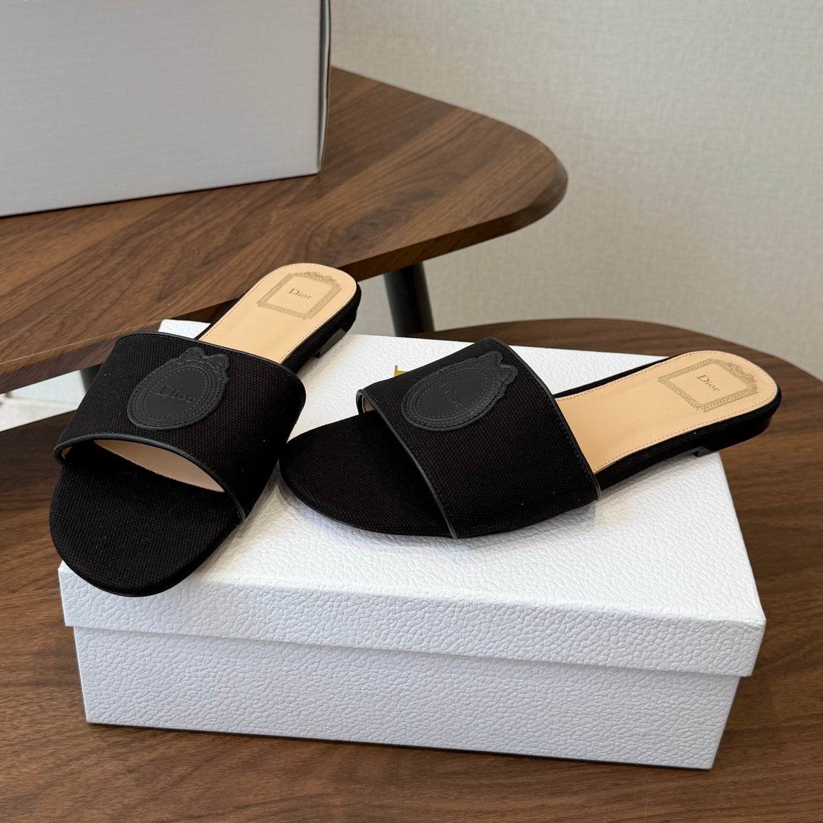 DIOR 26S D-BADGE FLAT SLIDE SANDALS IN BLACK CANVAS AND CALFSKIN