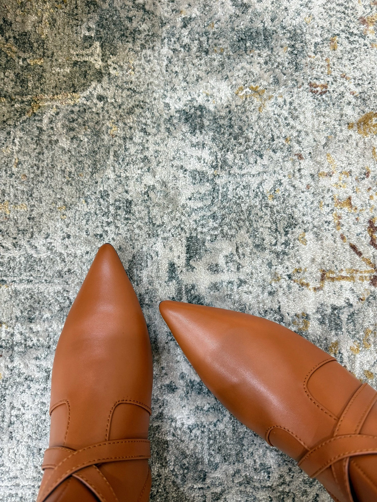 HM 26S FLAT KNEE-HIGH BOOTS IN COGNAC BROWN CALFSKIN