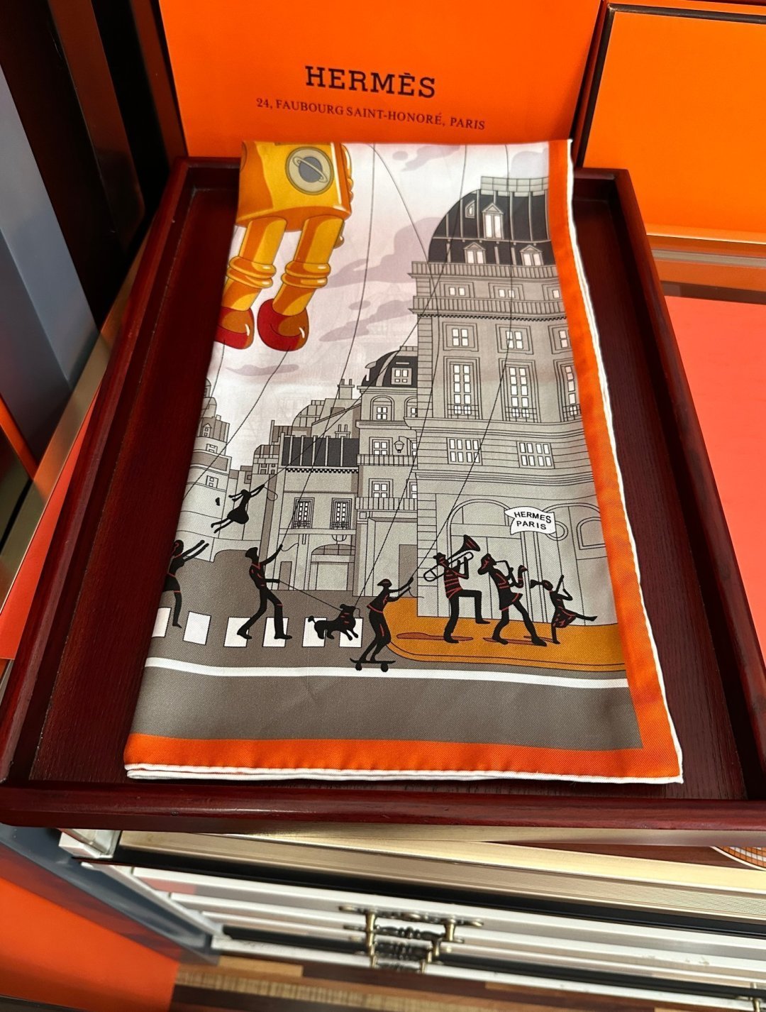 HERMES 26S SCARF 90 IN SILK 496097