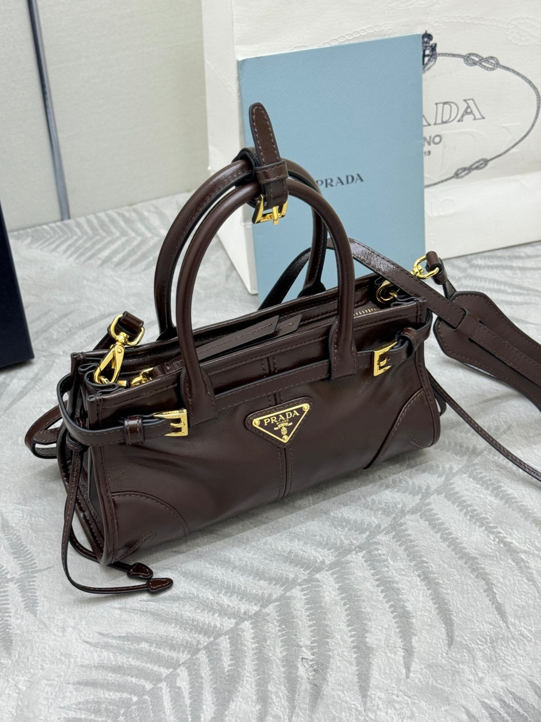PRADA 25S BONNIE MINI HANDBAG 23 IN DARK BROWN CALFSKIN GOLD HARDWRE