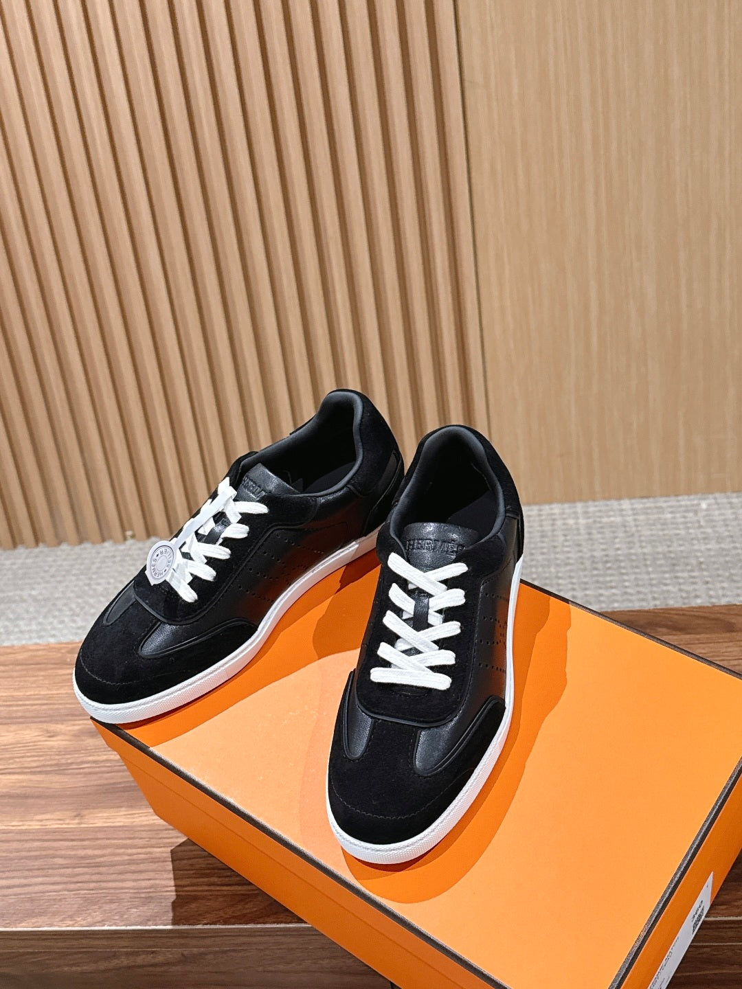 HM 26S GET SNEAKERS IN BLACK CALFSKIN AND SUEDE