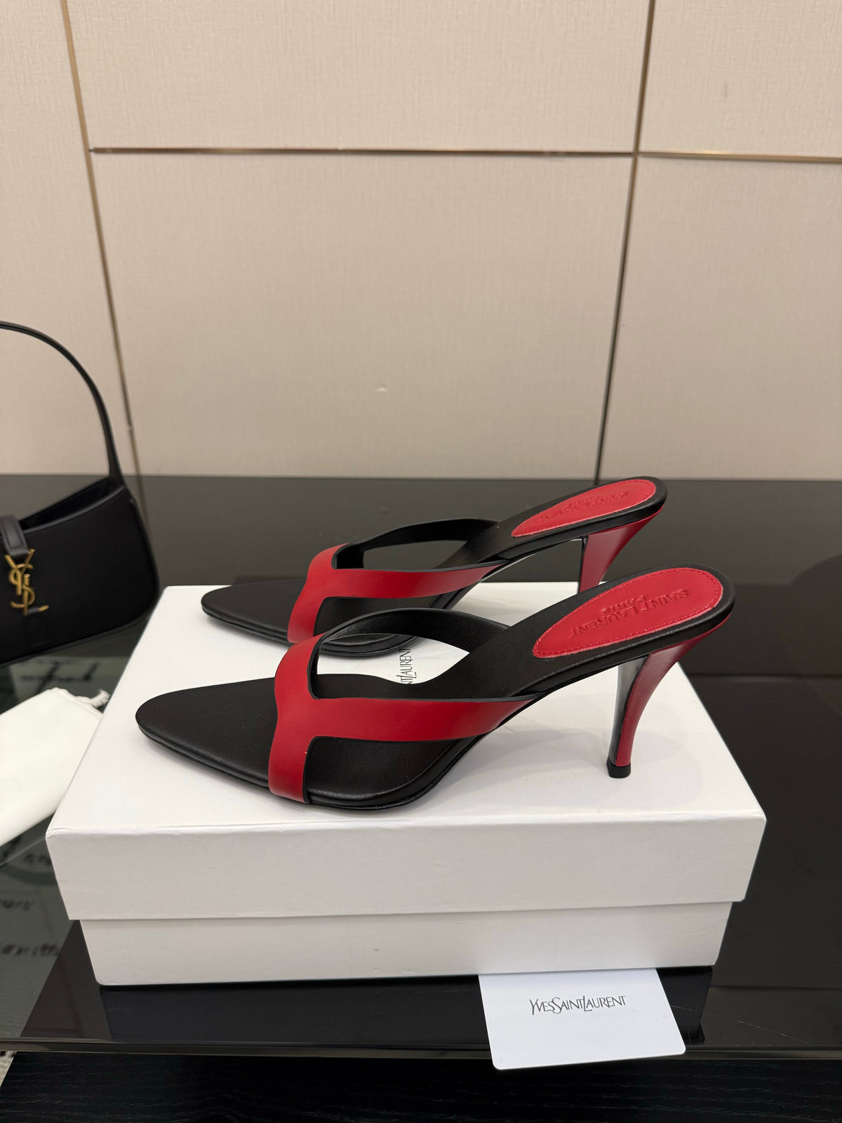 YSL 26S POINTED-TOE SANDALS 90 MM IN RED AND BLACK CALFSKIN
