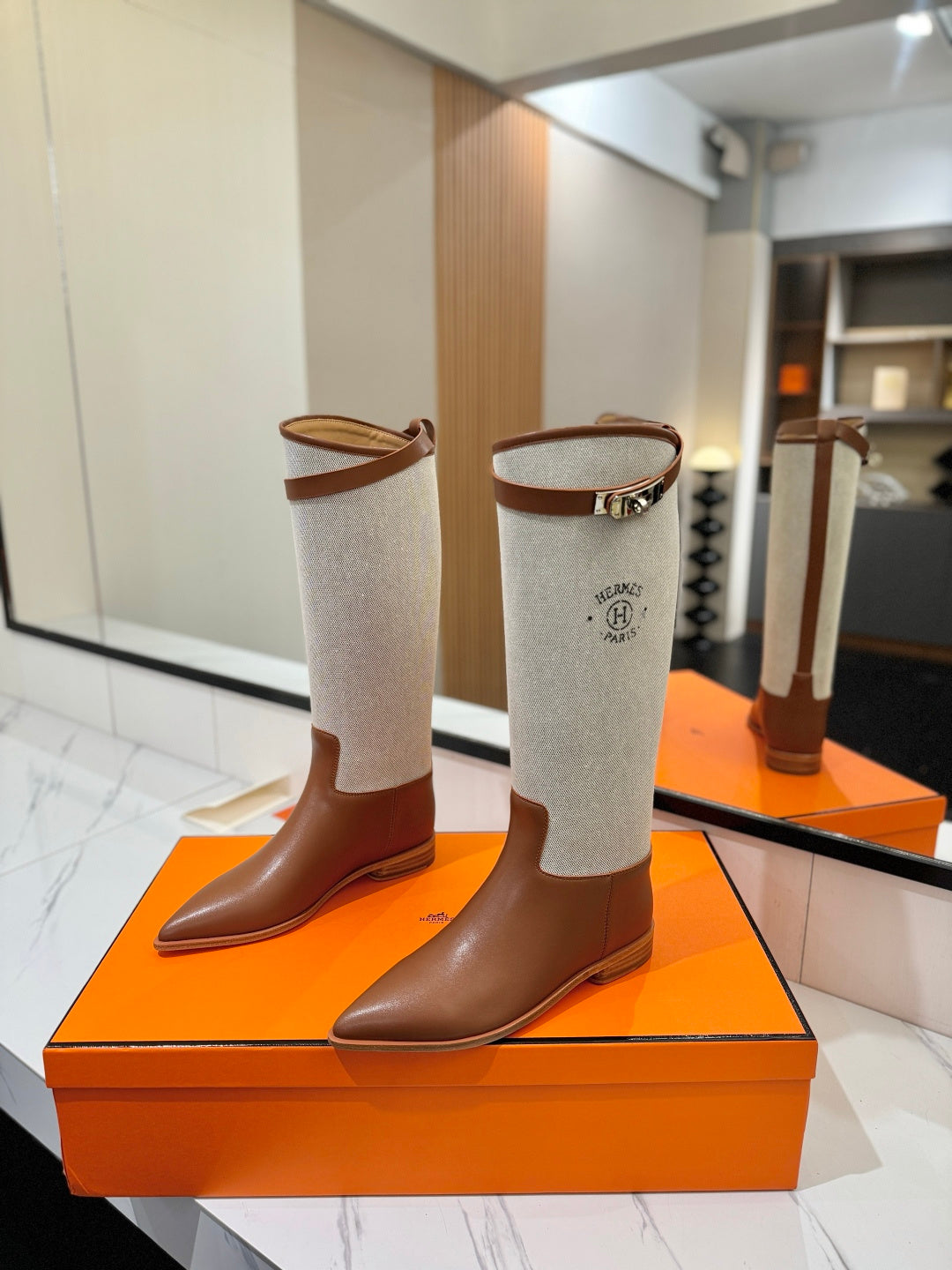 HM 26S JUMPING BOOTS IN BROWN CALFSKIN AND BEIGE CANVAS WITH SILVER HARDWARE