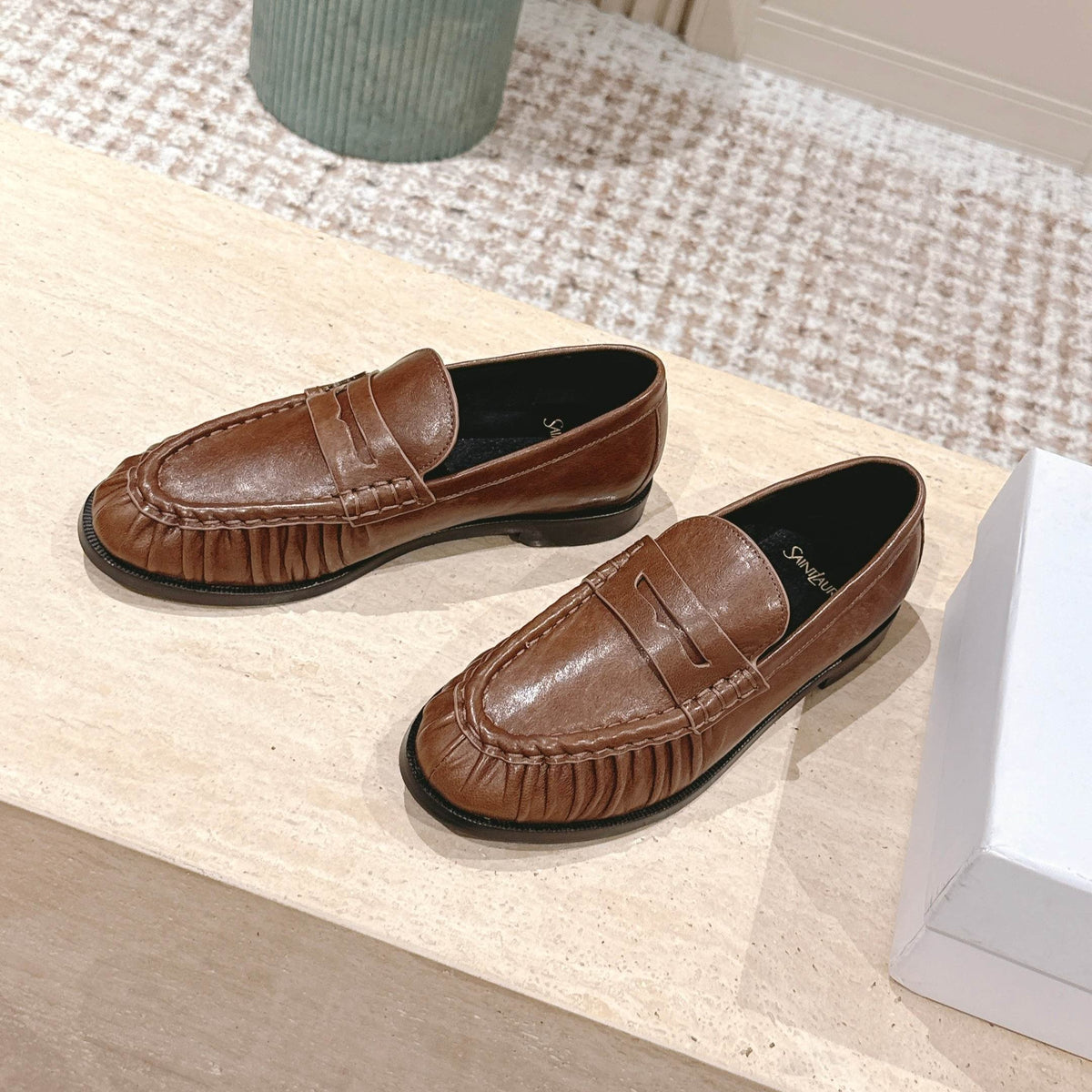 YSL 25S SAINT LAURENT LOAFERS IN BROWN CALFSKIN WITH SMALL LOGO