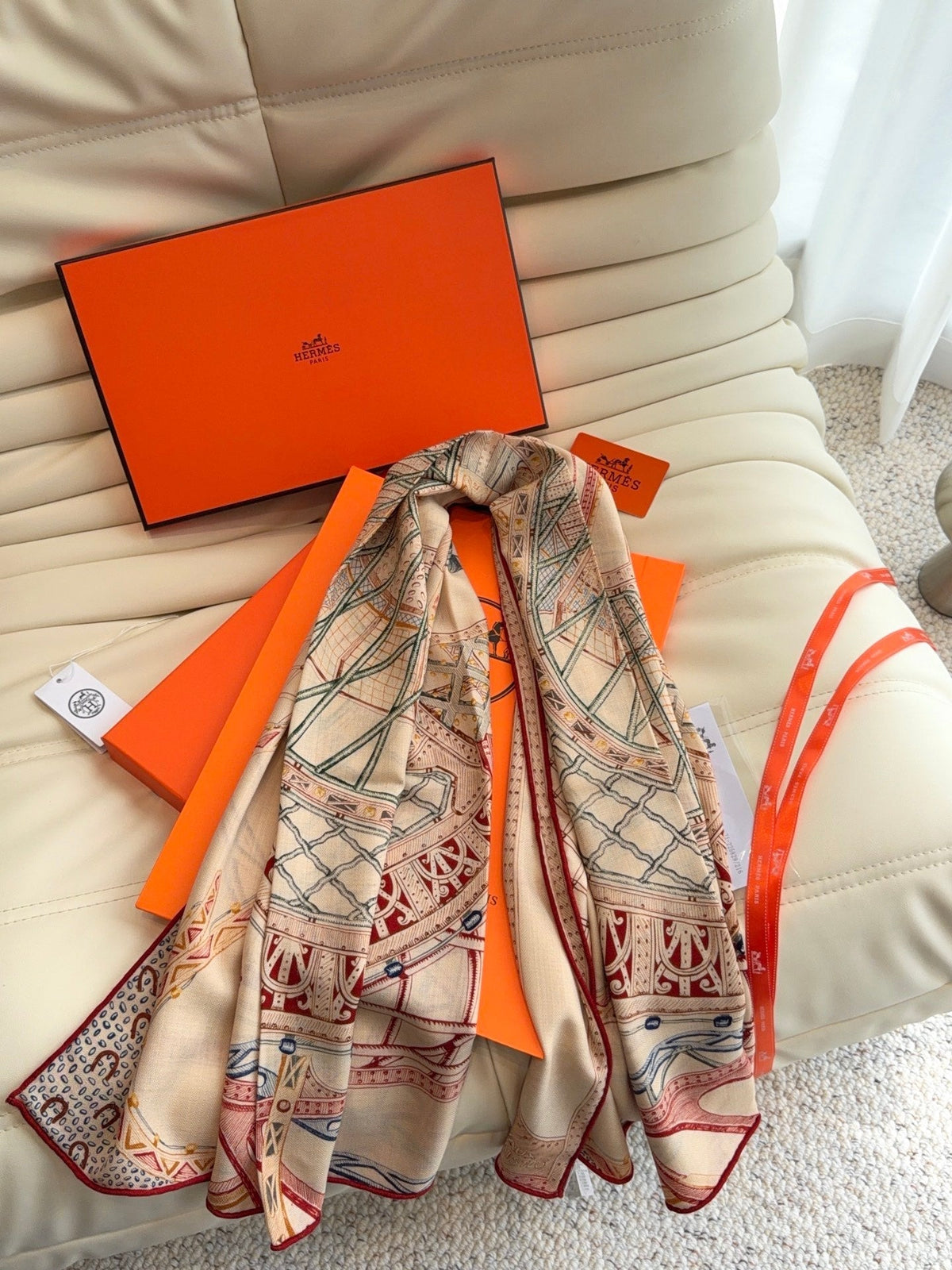 HERMES 26S SCARF 140 IN SILK AND CASHMERE 498305