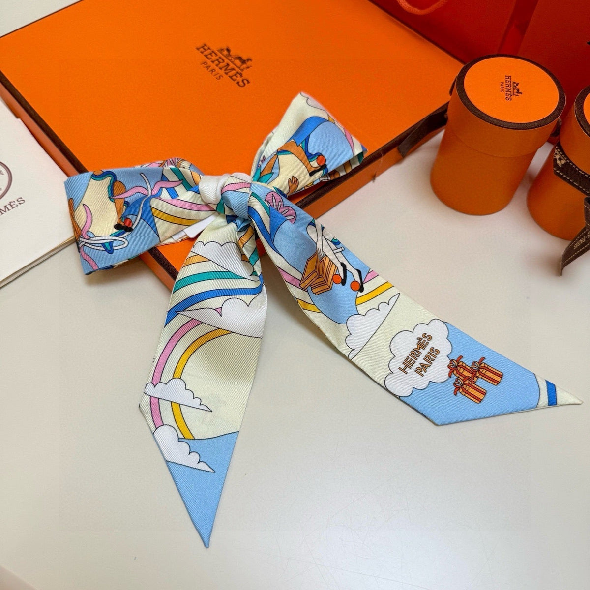 HERMES 26S TWILLY SCARF 86 IN SILK 496168