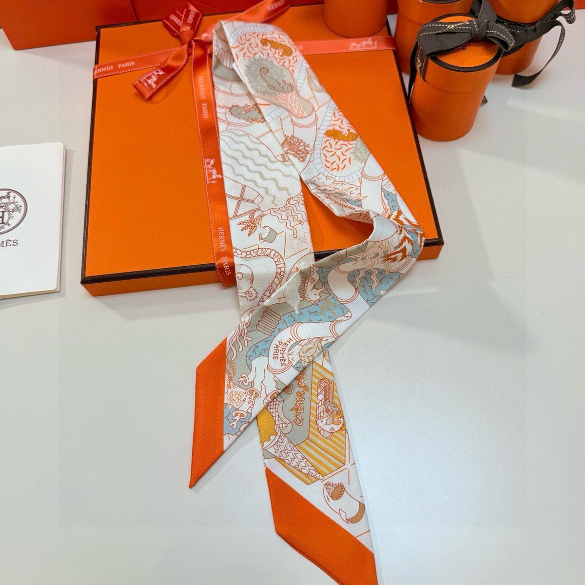 HERMES 26S TWILLY SCARF 86 IN SILK 492607