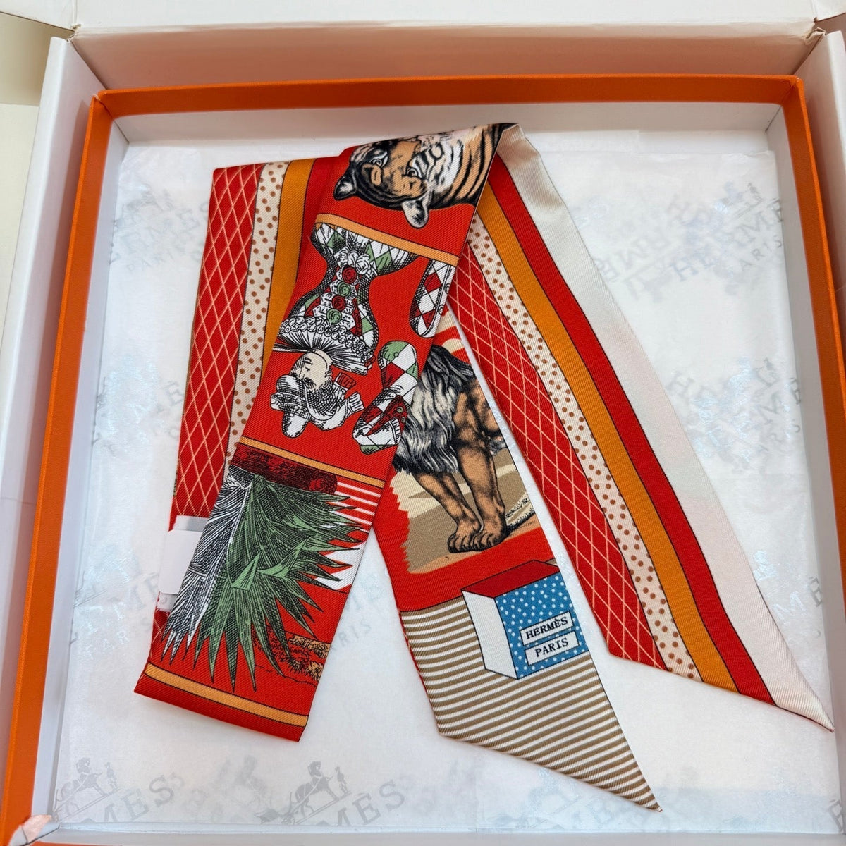 HERMES 26S TWILLY SCARF 86 IN SILK 492613