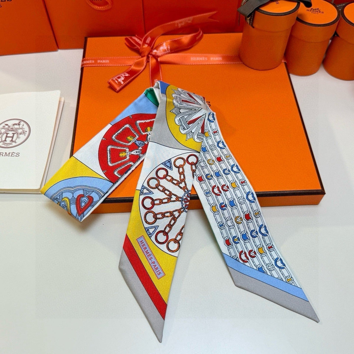 HERMES 26S TWILLY SCARF 86 IN SILK 492638