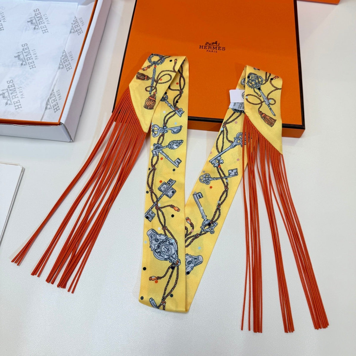 HERMES 26S TWILLY SCARF 86 IN SILK 492609