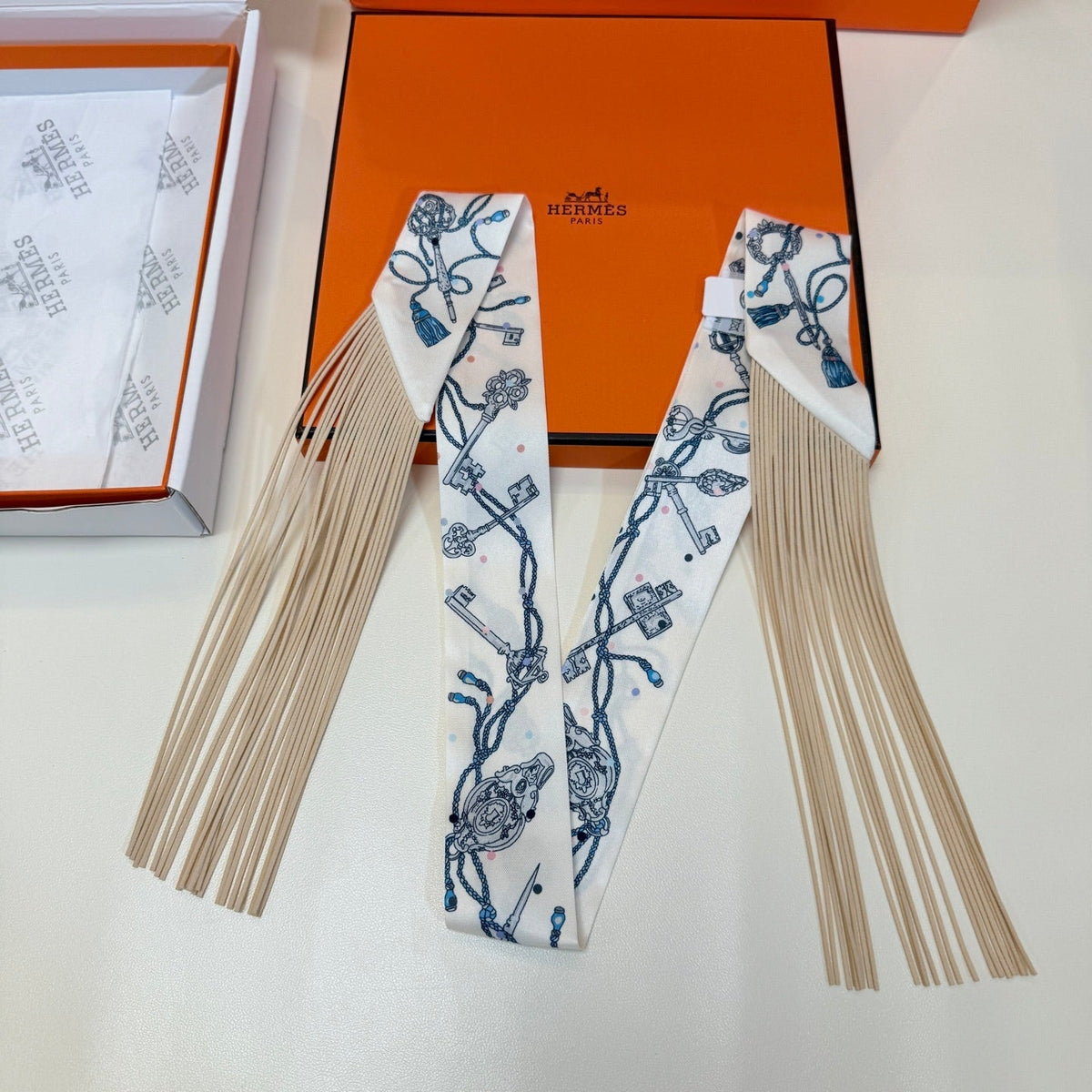HERMES 26S TWILLY SCARF 86 IN SILK 492610