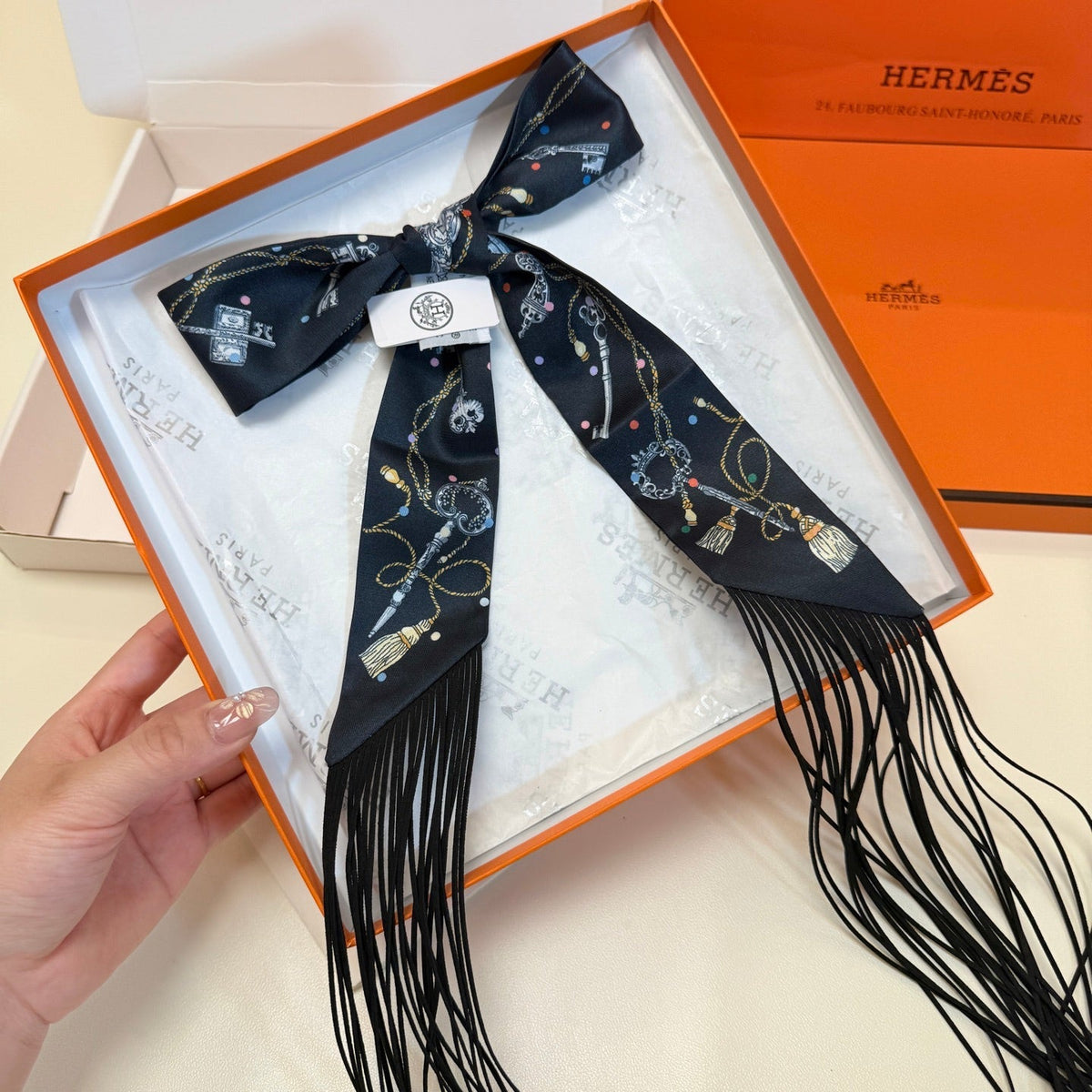 HERMES 26S TWILLY SCARF 86 IN SILK 492612