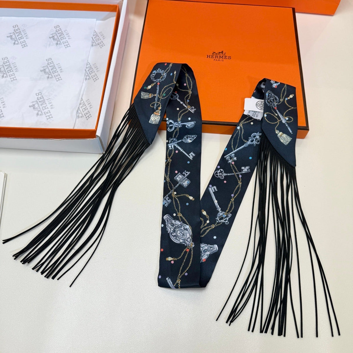 HERMES 26S TWILLY SCARF 86 IN SILK 492612