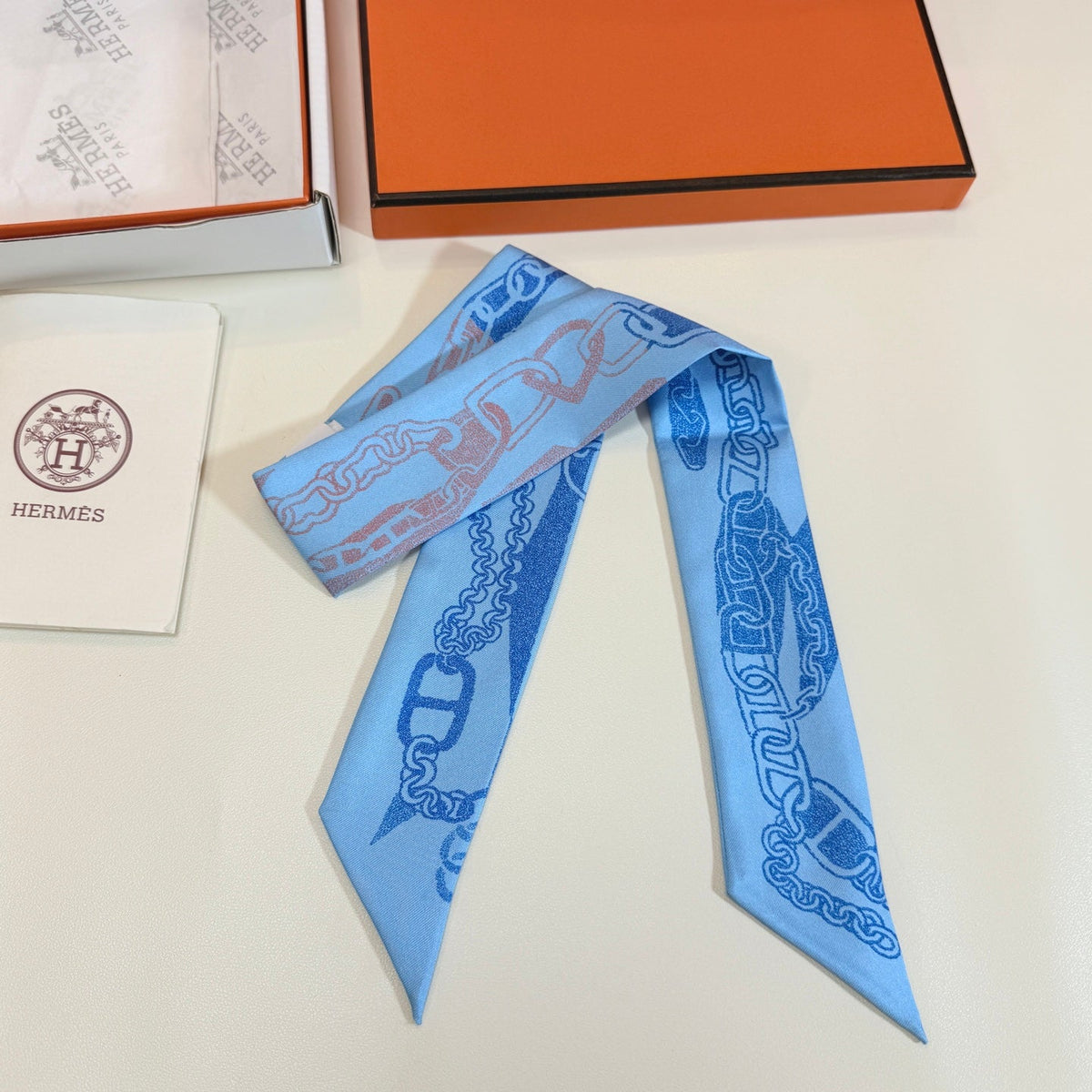 HERMES 26S TWILLY SCARF 86 IN SILK 492624