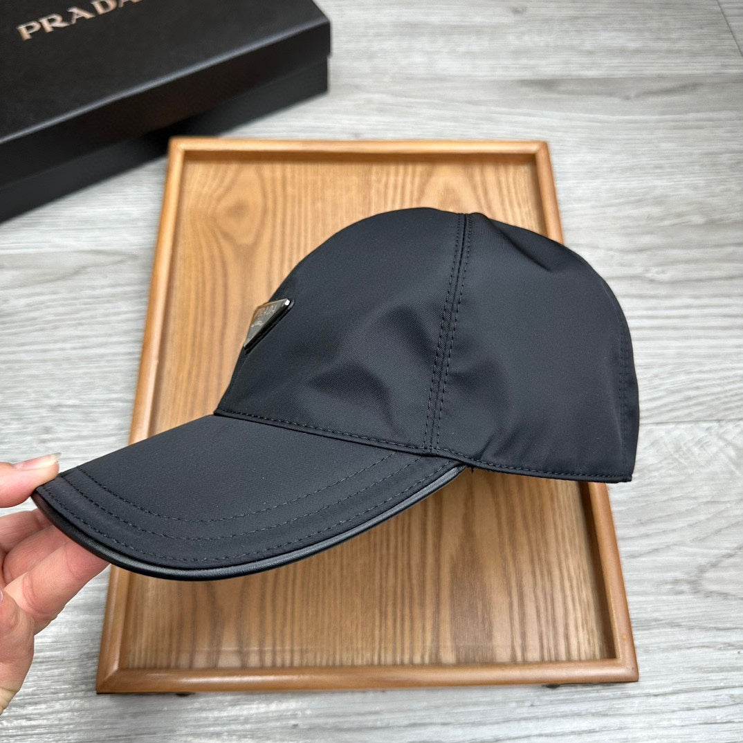 BASEBALL HAT IN BLACK RE-NYLON 214514