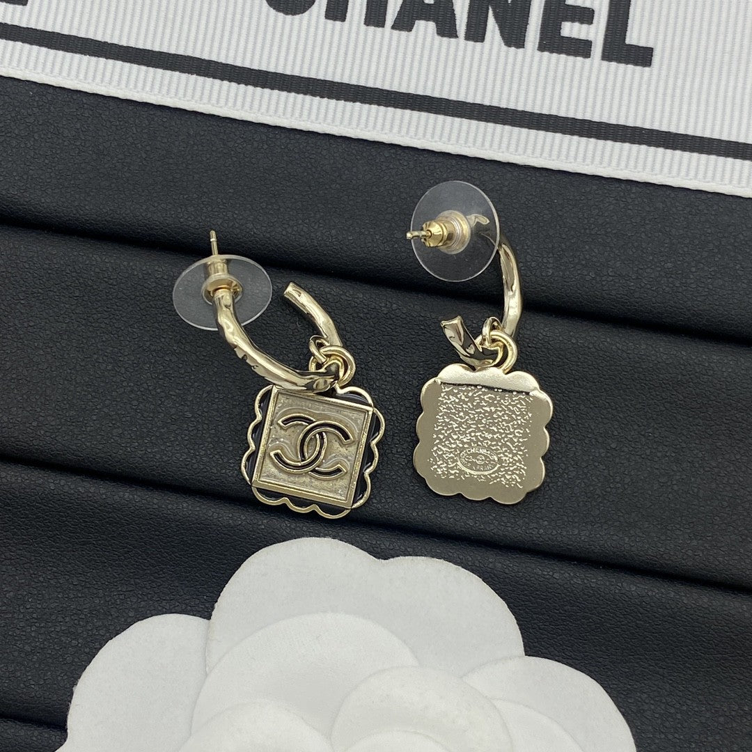 Hook Coco Girl Earrings mysite