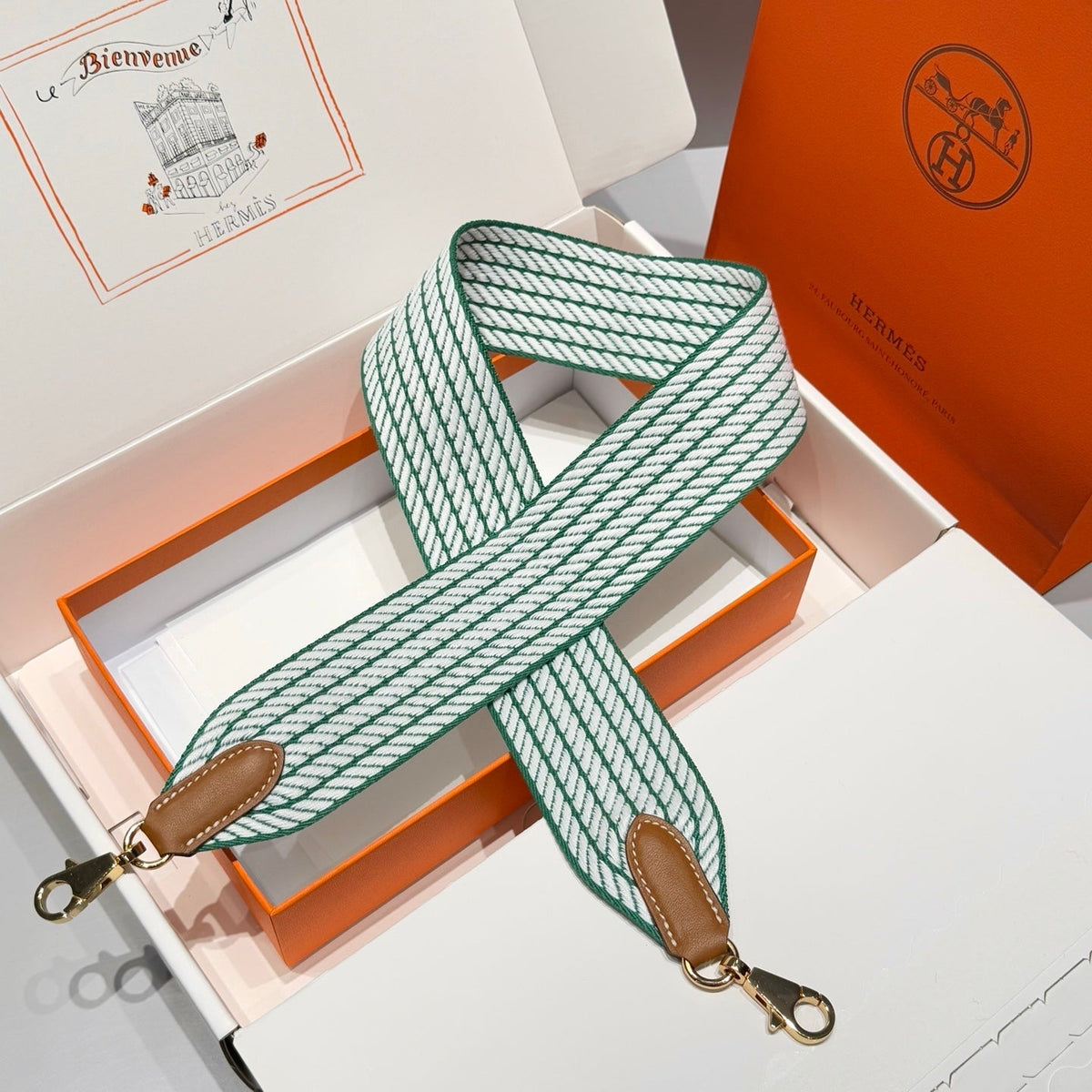 25S HERMES BAG STRAP WHITE AND DEEP SEA GREEN 85 IN CANVAS GOLD HARDWARE