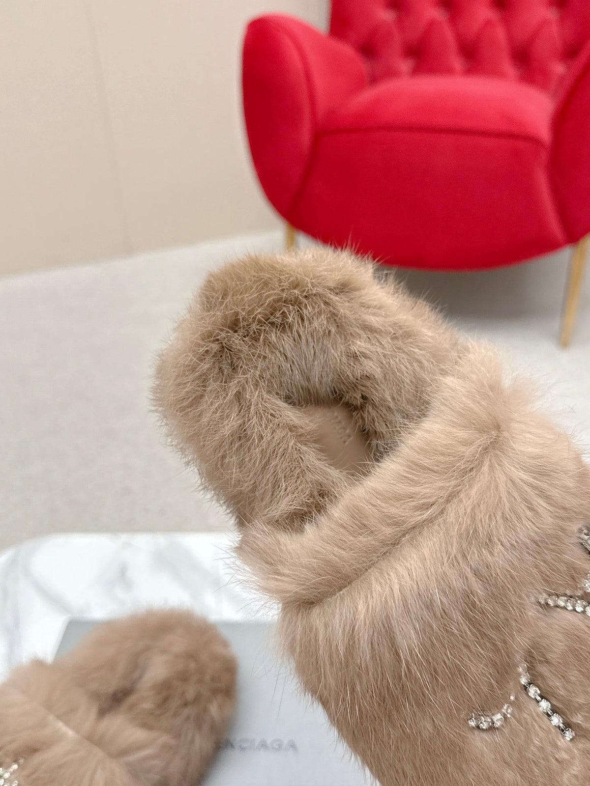 BALENCIAGA 25S SOFT FUR SLIPPERS IN LIGHT BROWN FUR WITH RHINESTONE BOW