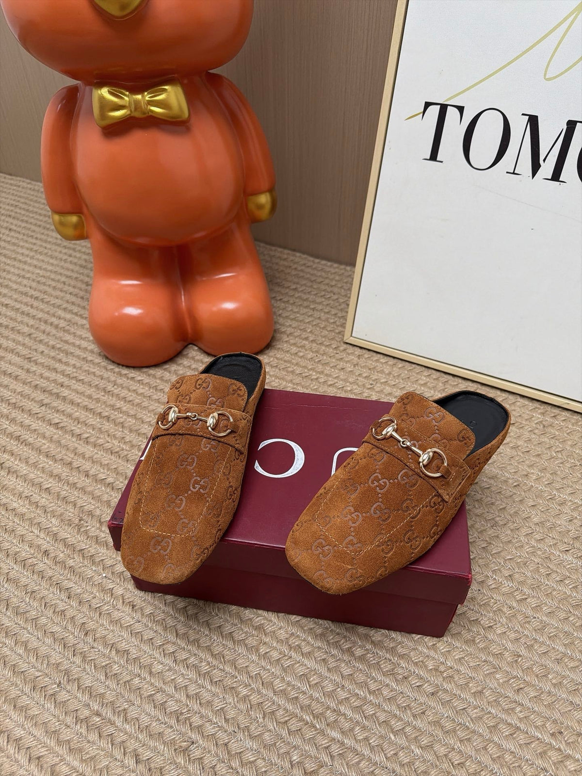 GUCCI 26S FLAT MULES IN BROWN GG EMBOSSED SUEDE