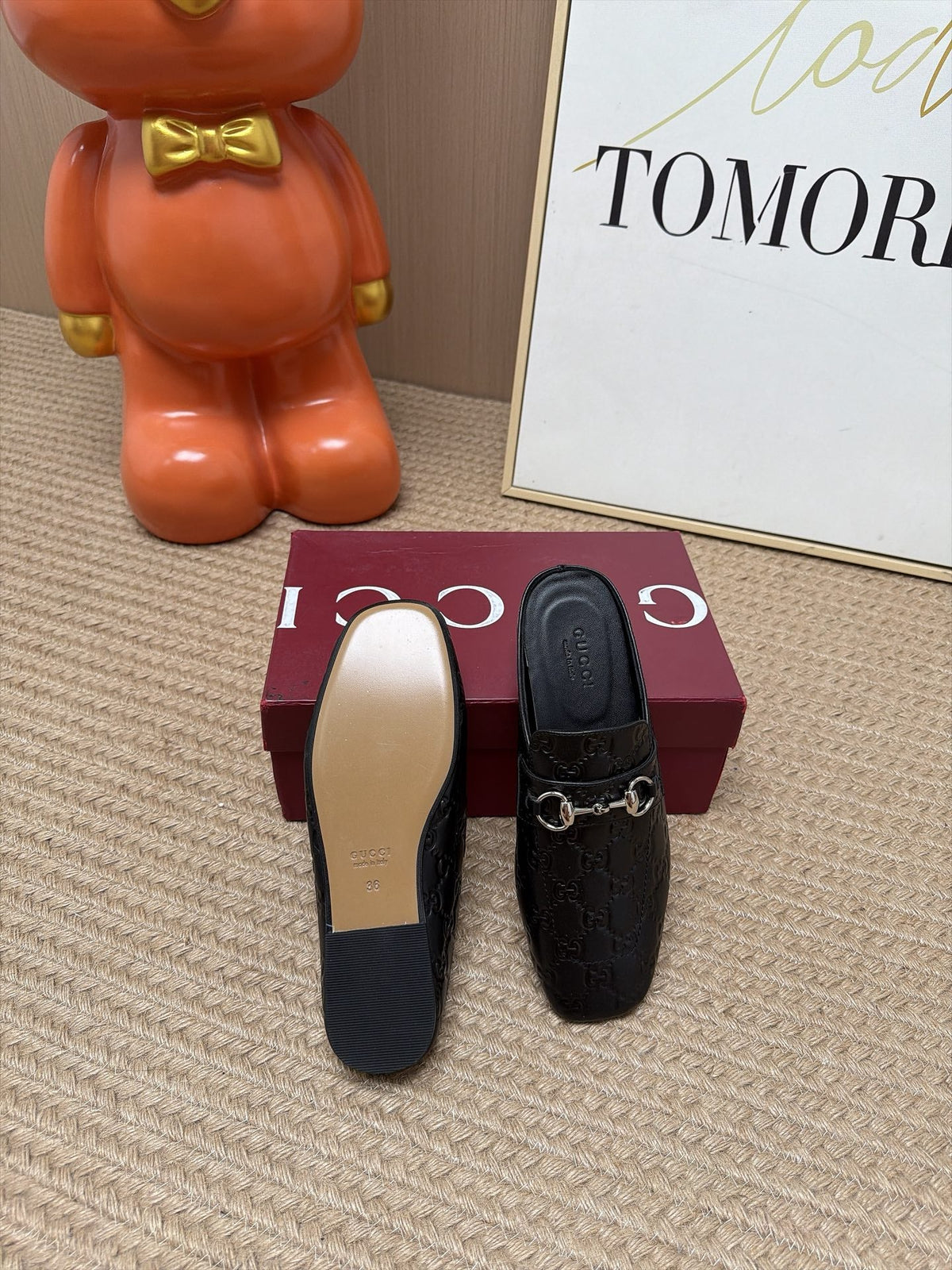 GUCCI 26S FLAT MULES IN BLACK GG EMBOSSED LAMBSKIN