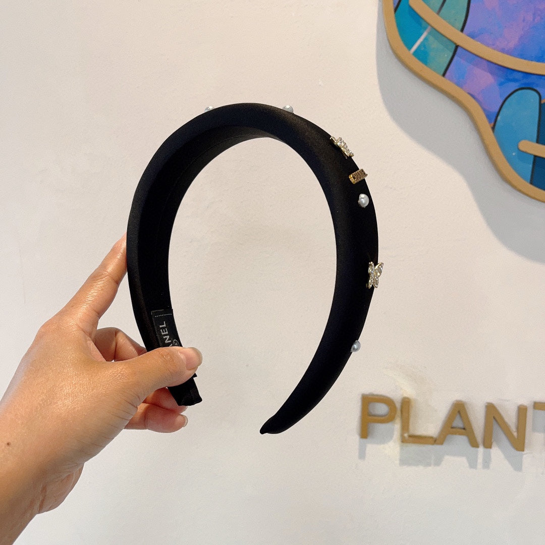 BLACK FABRIC HAIRBAND WITH CRYSTAL 414405