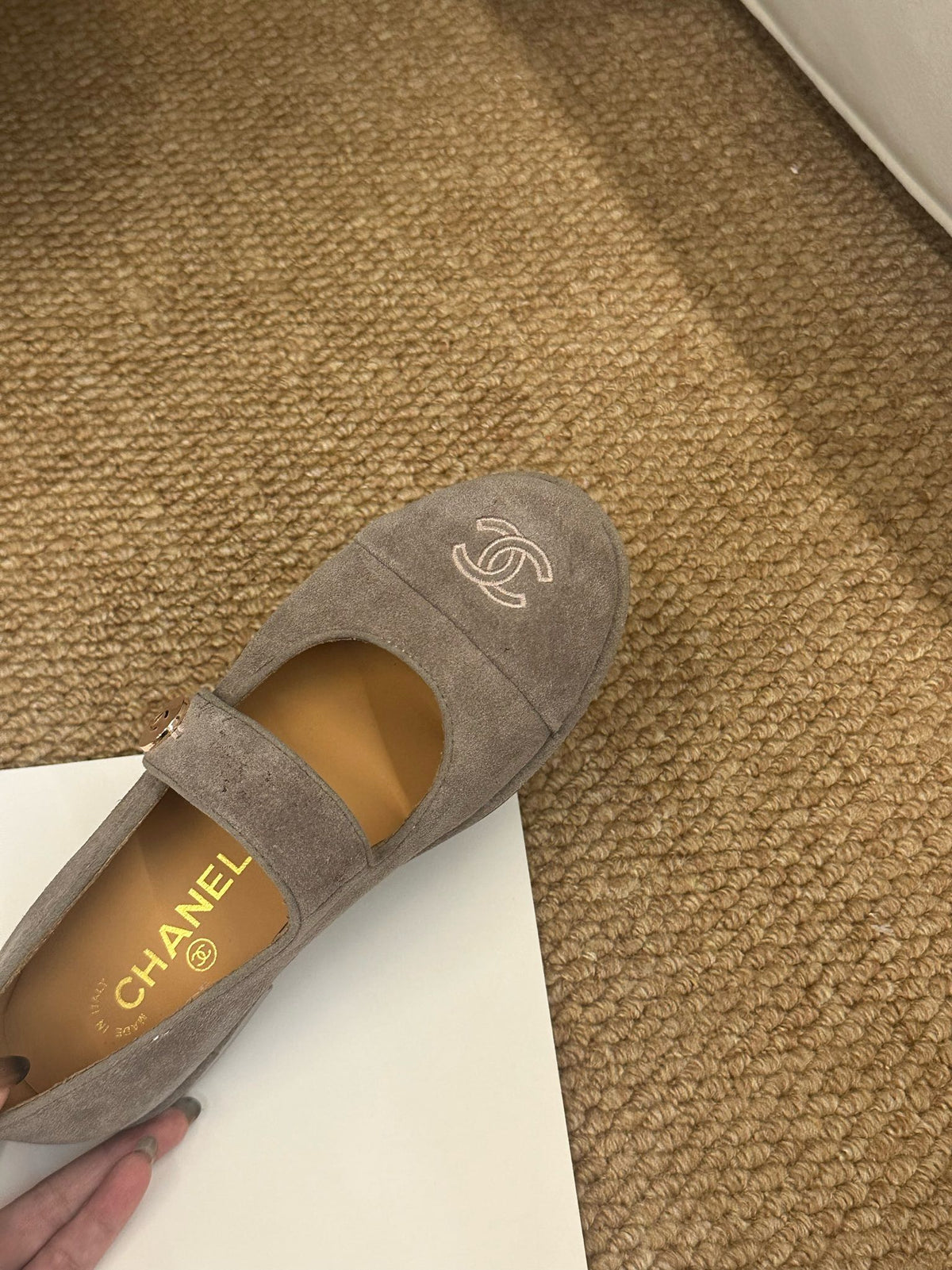 CHANEL 26S MARY JANE FLATS IN TAUPE BROWN SUEDE CC LOGO