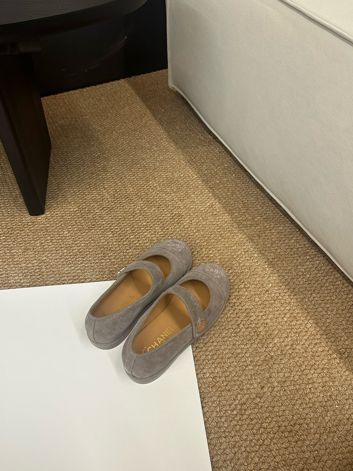 CHANEL 26S MARY JANE FLATS IN TAUPE BROWN SUEDE CC LOGO