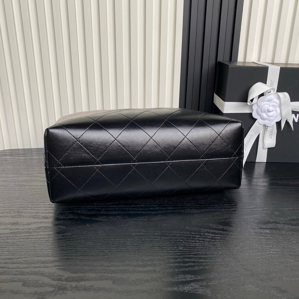 CHANEL 25S HOBO BAG 36 IN GREY SUEDE AND BLACK CALFSKIN WITH GOLD HARDWARE