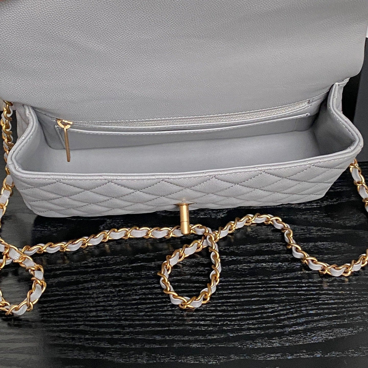 CHANEL 25S FLAP BAG 22 CM IN GREY CAVIAR WITH GOLD HARDWARE