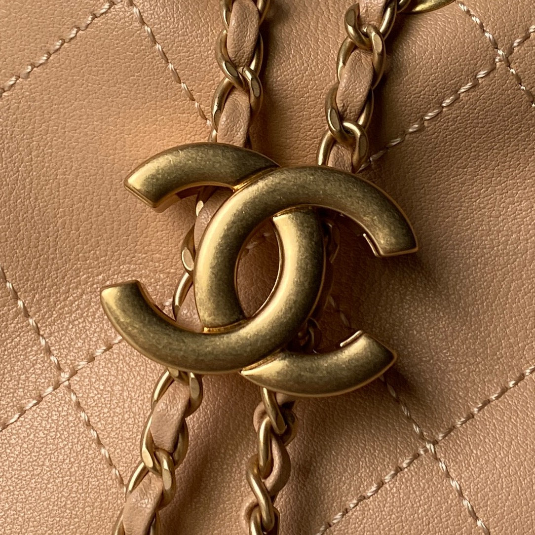 CHANEL 25S HOBO BAG 32 IN WARM SAND BEIGE LAMBSKIN