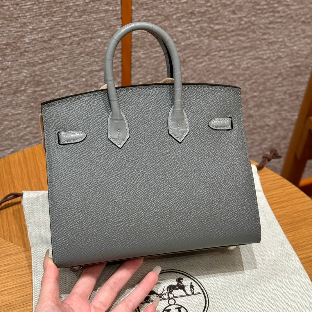 BIRKIN FAUBOURG TOUCH 20 IN DOVE GRAY CALFSKIN WITH SILVER HARDWARE