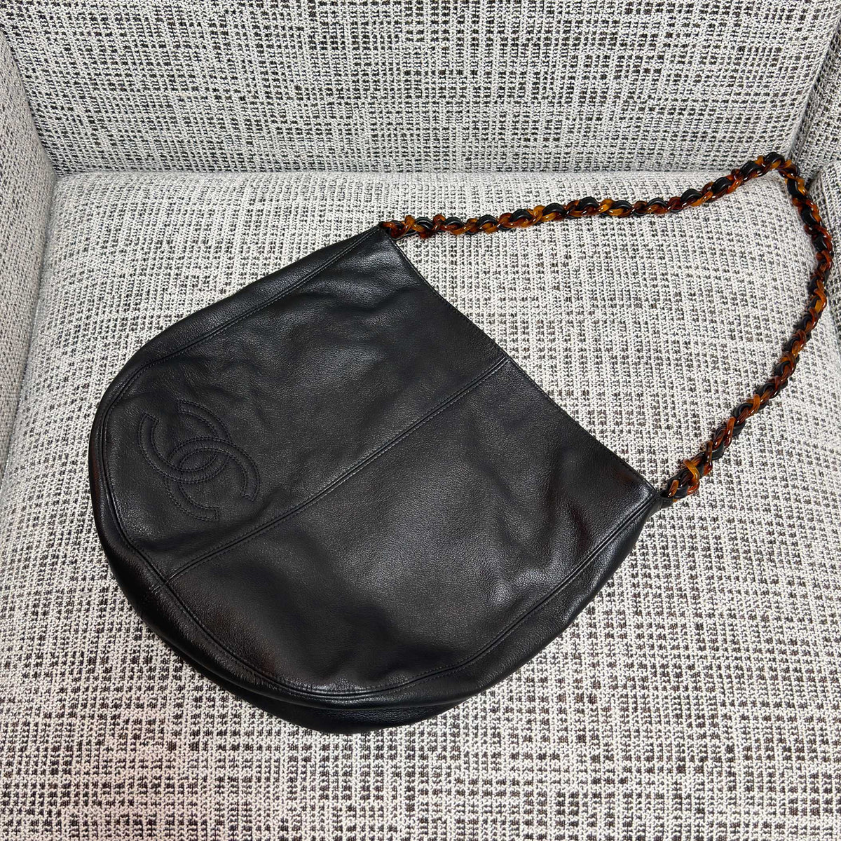 CHANEL 26S LARGE HOBO BAG 33 IN BLACK LAMBSKIN TORTOISE RESIN CHAIN