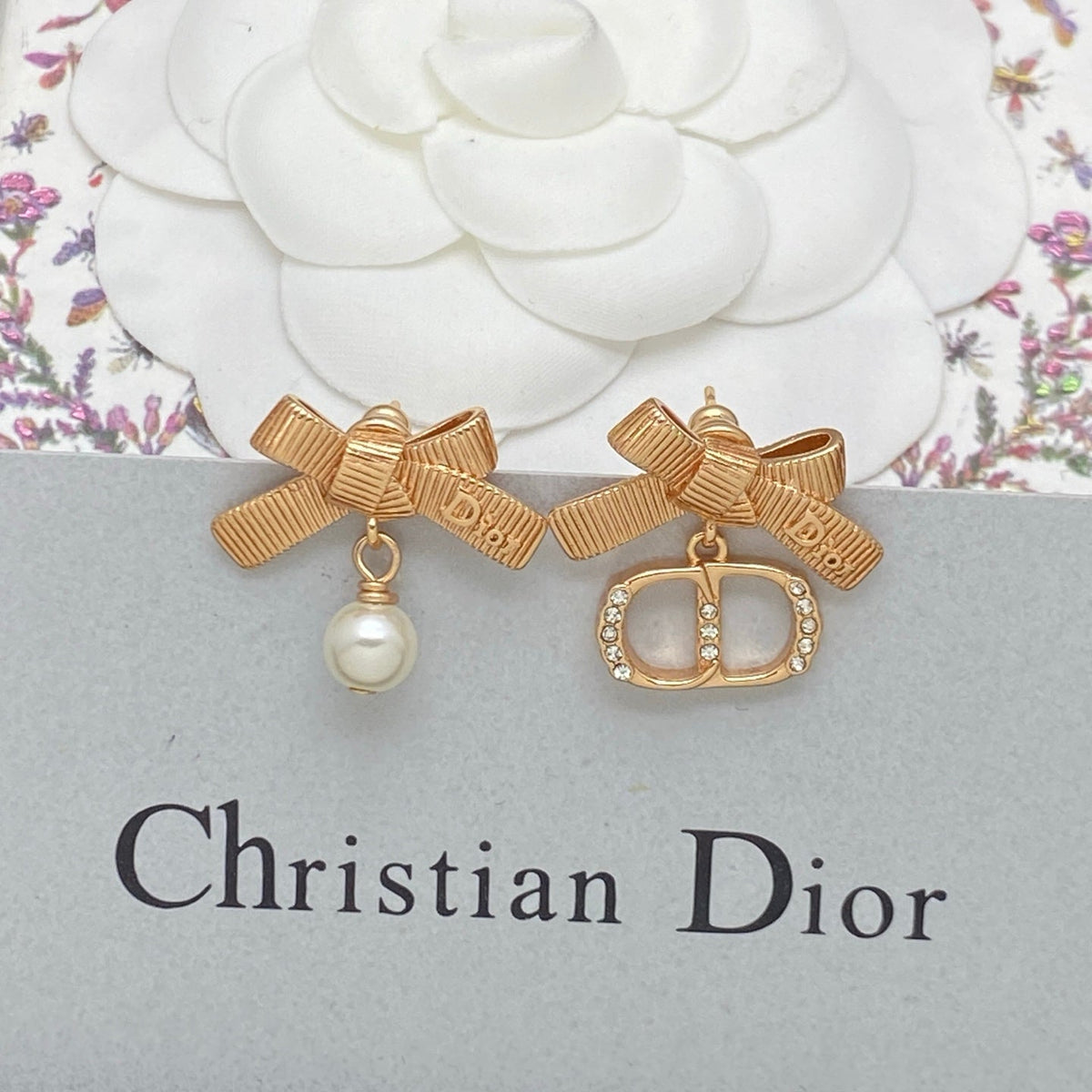 Dove Bow Knot Girl Earrings mysite