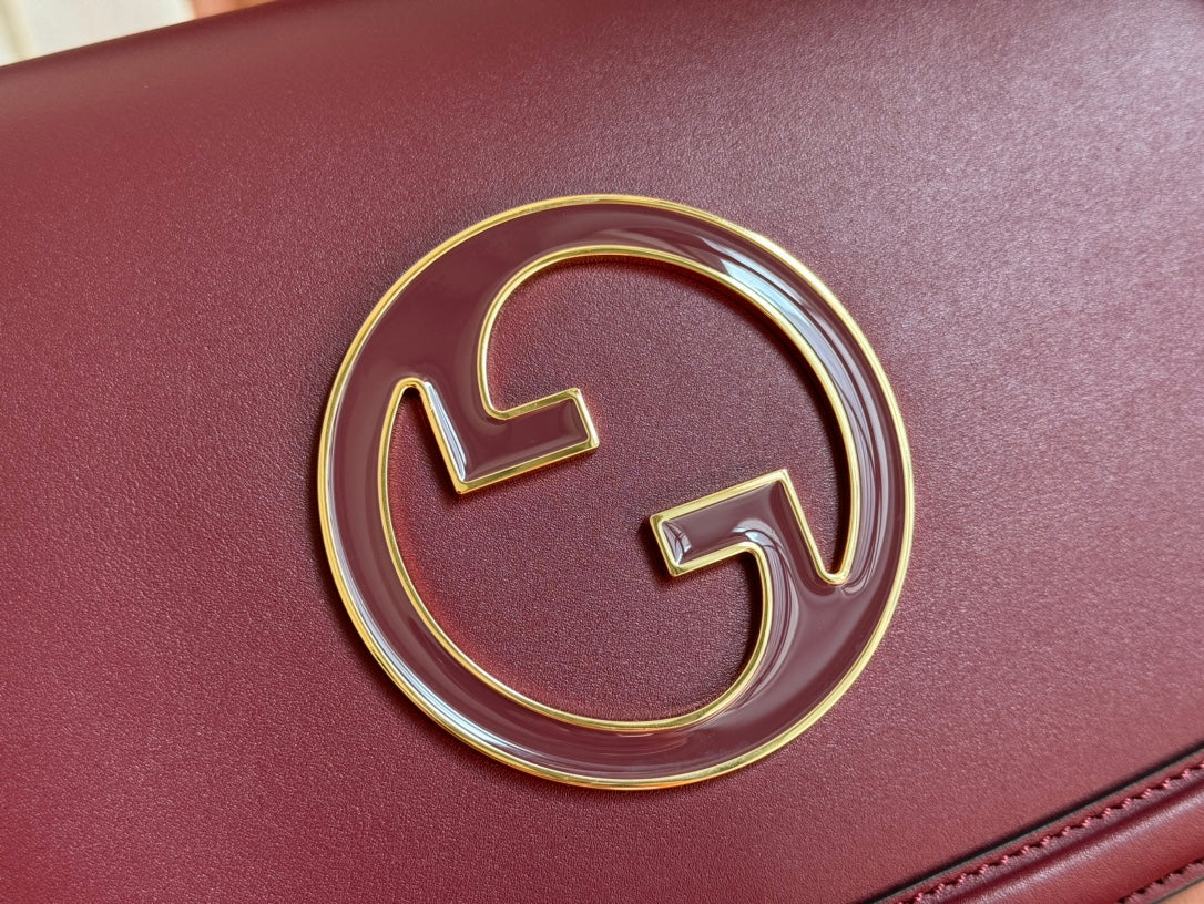 GUCCI 26S BLONDIE BAG 32 IN DARK RED CALFSKIN