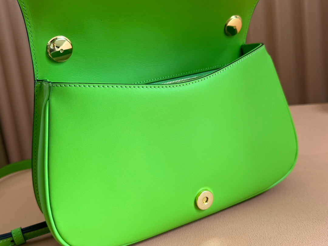 GUCCI 26S BLONDIE BAG 27 IN GREEN CALFSKIN